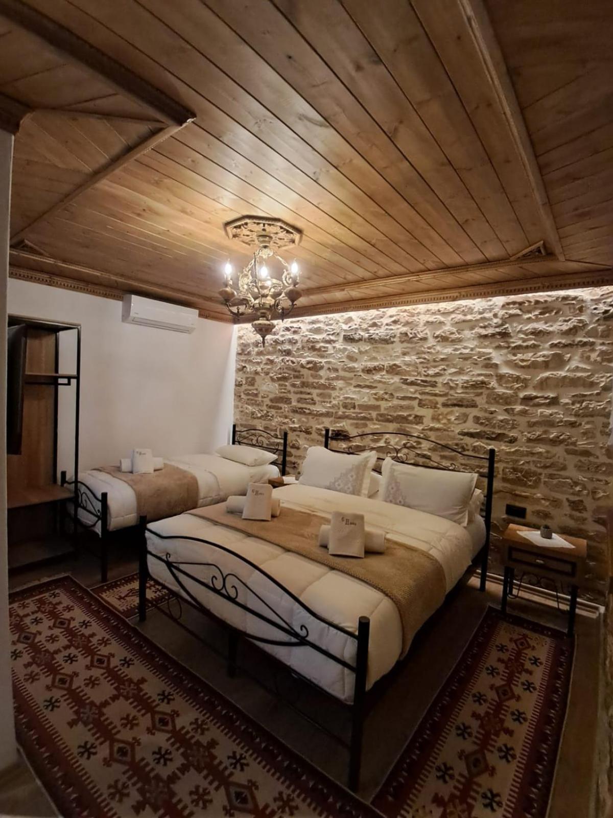 Guest House Hasko Gjirokastër Exterior foto